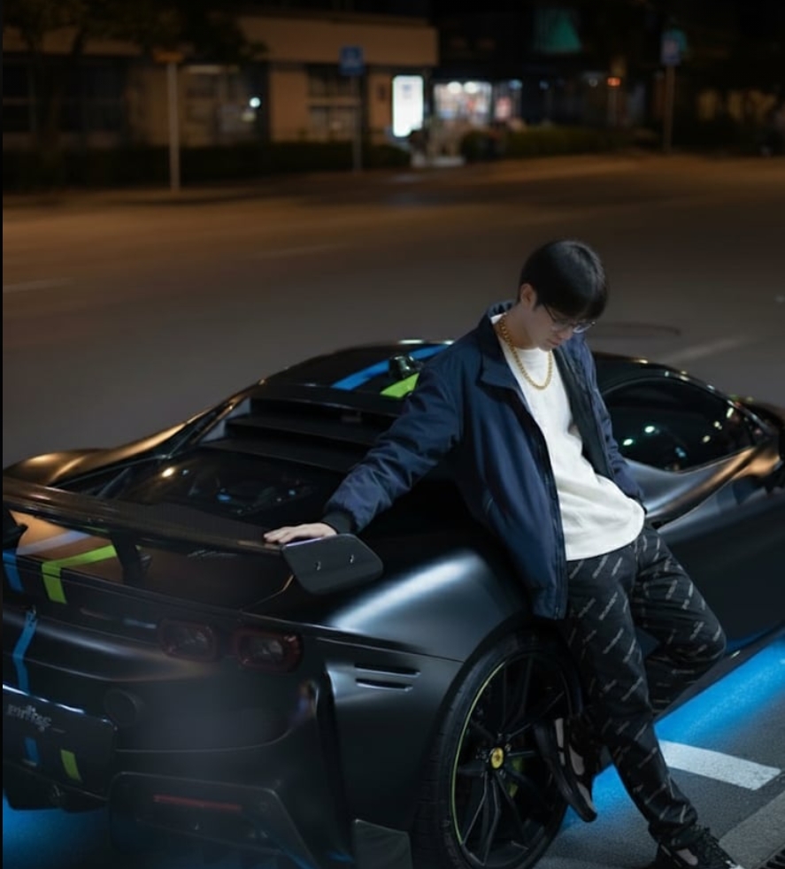 Tống Ngọc Sơn / Chủ Shop Game